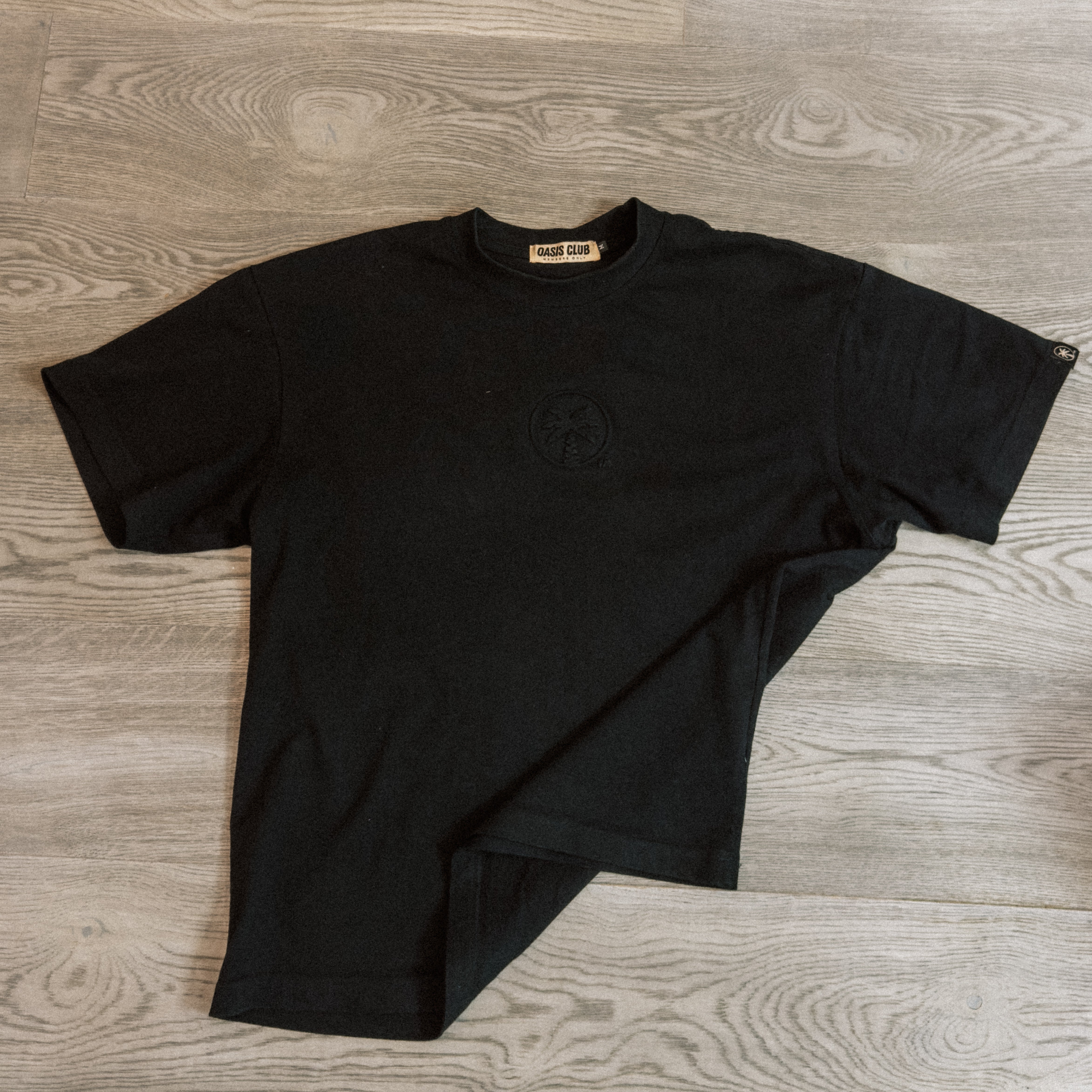 OASISCLUB™ STAMP T-SHIRT